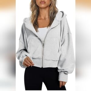 Women's Trendy Queen Gray Zip-Up Cropped Oversized Hoodie
